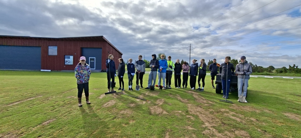 Jõelähtme Õpilasmalev 2026: Kostivere rühm Jõelähtme golfis