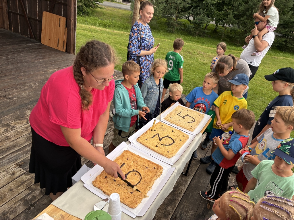 Uusküla tähistas perepäeval küla 535. aastapäeva